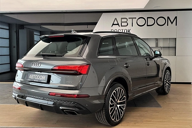Q7 45 TFSI quattro tiptronic 2.0 AT 4WD (252 л.с.) фото 6