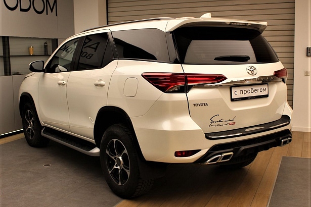 Fortuner TRD 2.8d AT 4WD (177 л.с.) фото 4