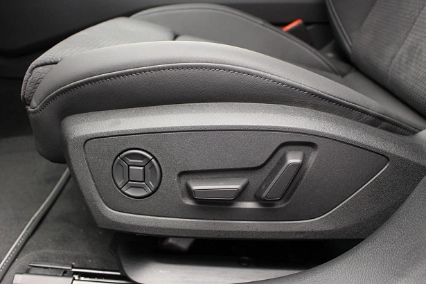 A6 45 TFSI quattro S tronic 2.0 AMT 4WD (245 л.с.) фото 17
