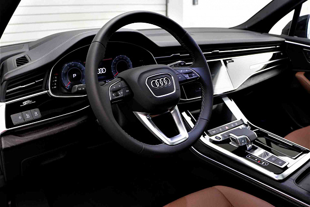 Q7 45 TFSI quattro tiptronic 2.0 AT 4WD (252 л.с.) фото 10