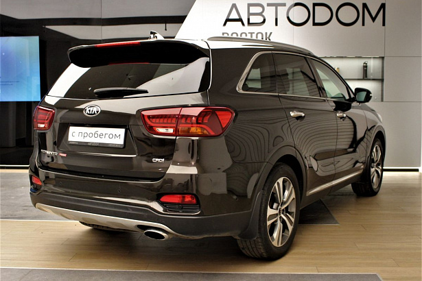 Sorento Premium 2.2d AT 4WD (200 л.с.) фото 6