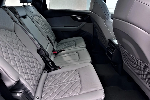 Q7 45 TFSI quattro tiptronic 2.0 AT 4WD (252 л.с.) фото 14