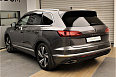 Touareg Business 3.0d AT 4WD (249 л.с.) фото 4