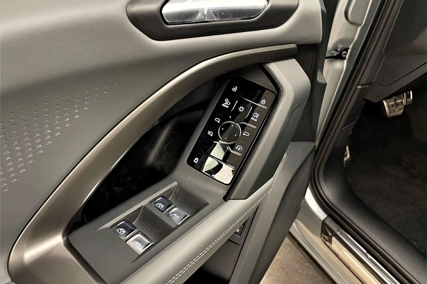 Q5 40 TFSI Quattro 2.0 AMT 4WD (204 л.с.) фото 17